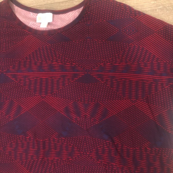 NWT LuLaRoe Irma Top. Size XX-Small - Picture 2 of 4